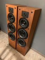 Boston Acoustics T1000 PRODANO