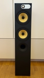 Zvočnik Bowers&Wilkins 684 S1